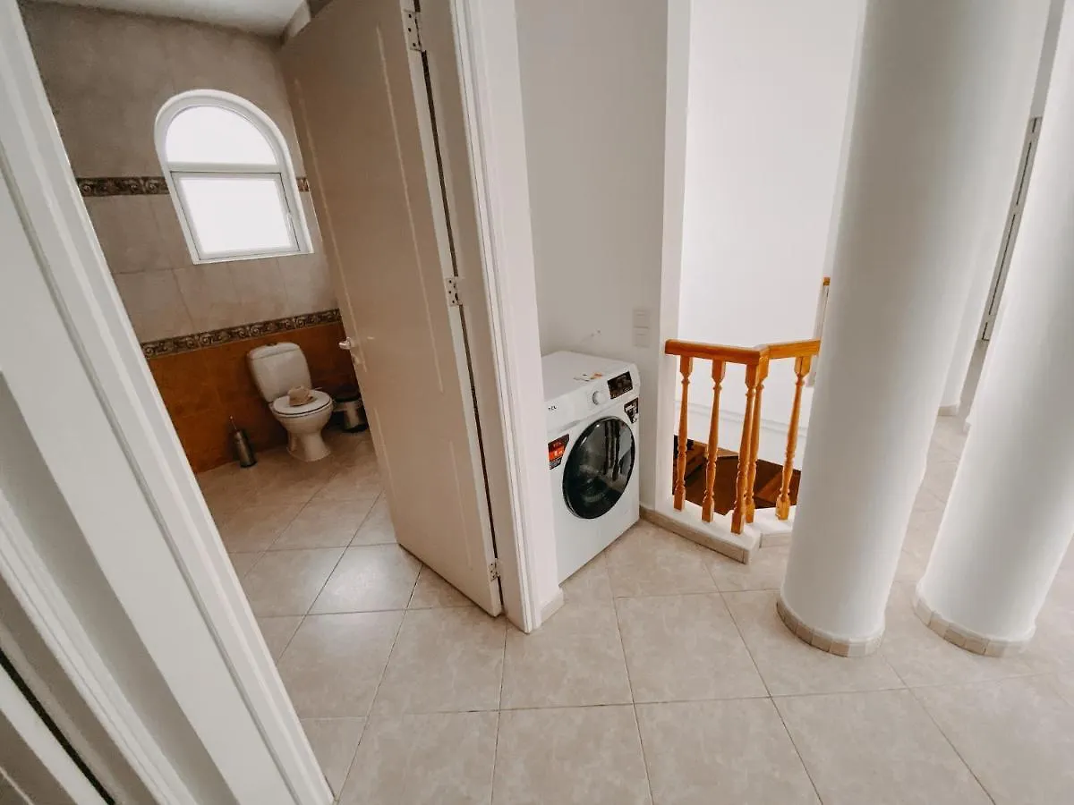 Varvara'S Villa Ayia Napa