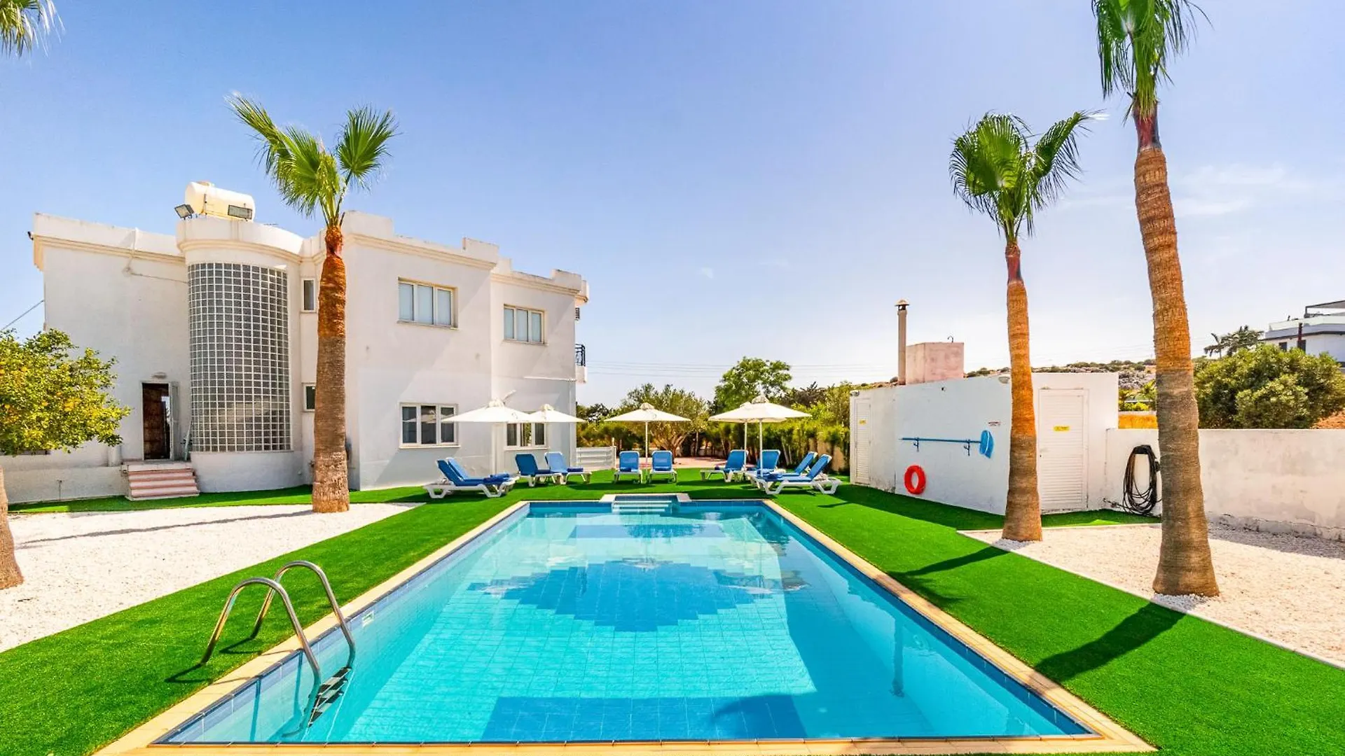 Varvara'S Villa Ayia Napa