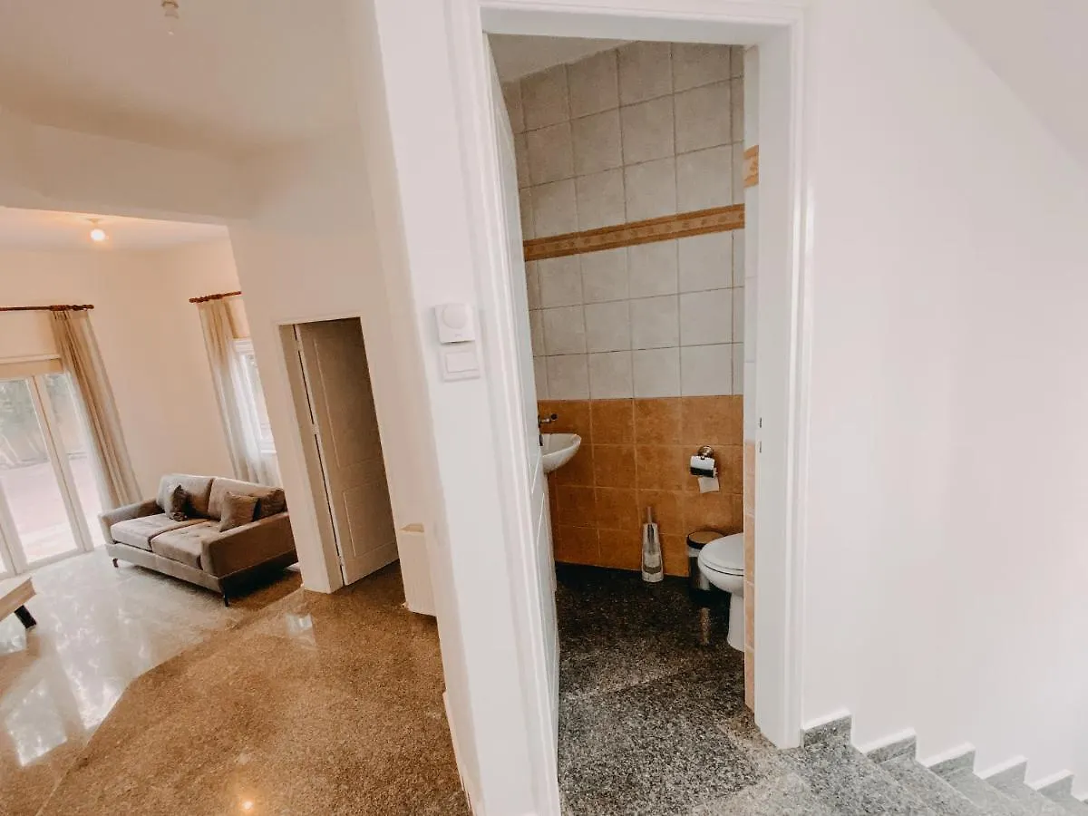 Varvara'S Villa Ayia Napa