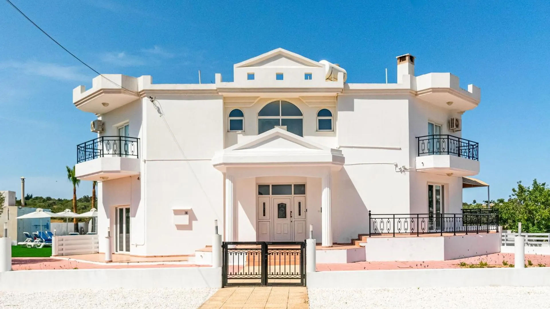 Varvara'S Villa Ayia Napa
